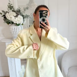 BLAZER JAUNE PASTEL REGLABLE ** PREMIUM