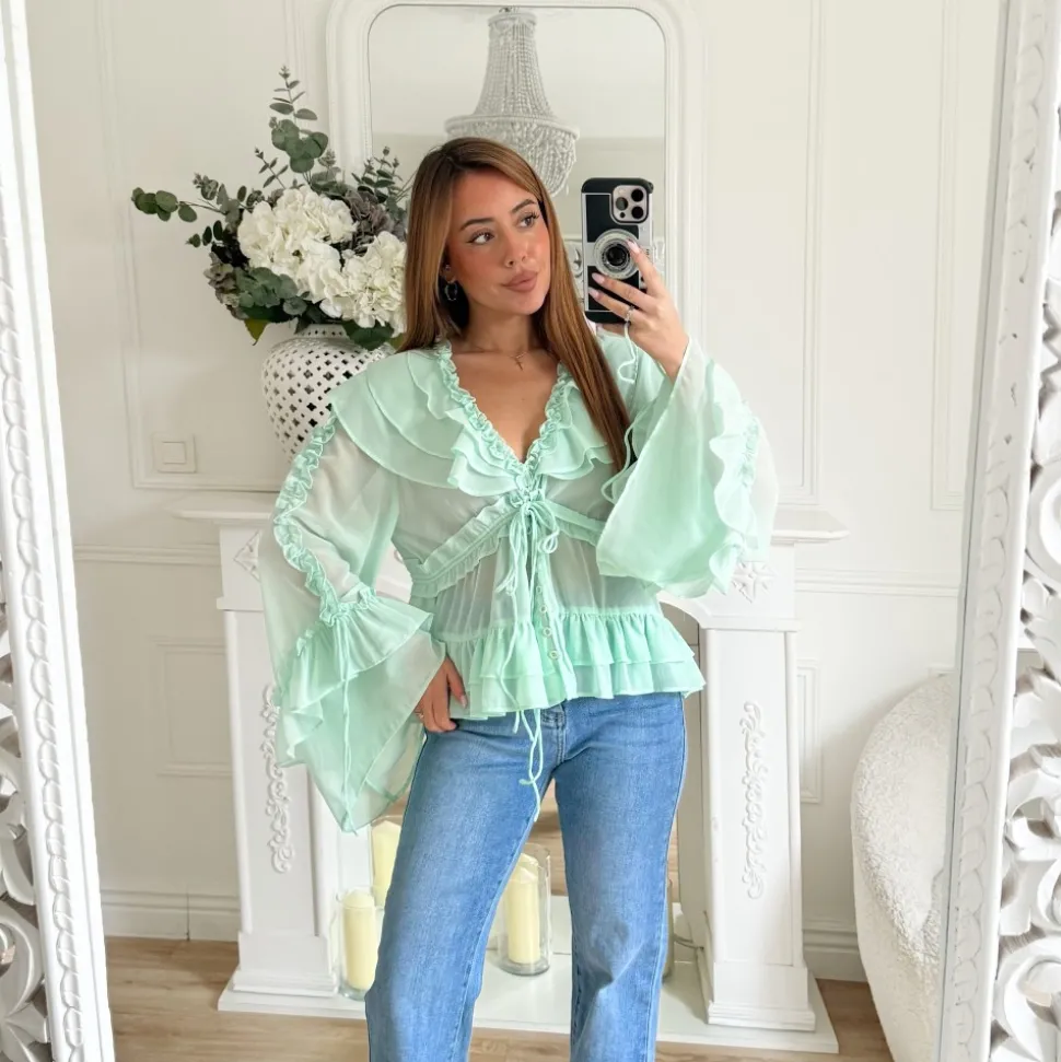 BLOUSE AQUA VOLANTS