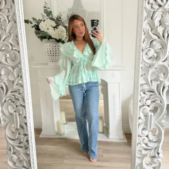 BLOUSE AQUA VOLANTS