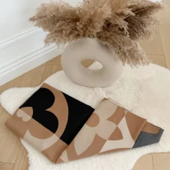 ÉCHARPE CAMEL MOTIFS