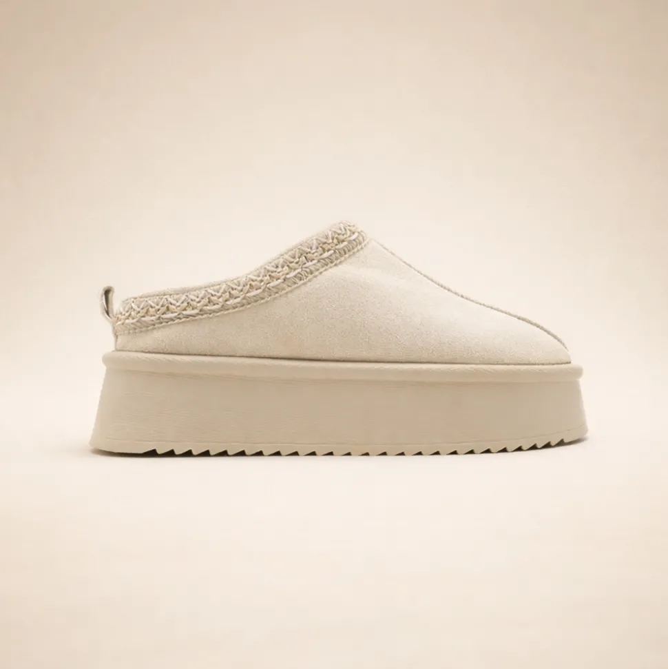 CHAUSSONS PLATEFORMES BEIGE