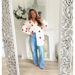 CHEMISE BLANCHE OVERSIZE COEURS ROUGES