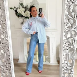 CHEMISE BLEUE RAYURES COEURS DANS LE DOS