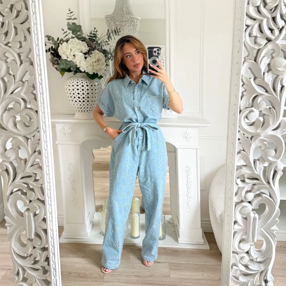 COMBINAISON EN JEAN BRODERIE ANGLAISE