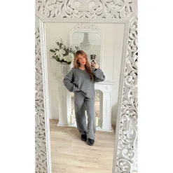 ENSEMBLE EN MAILLE GRIS FÉLICIE