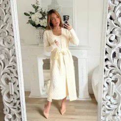 ENSEMBLE ROBE ET GILET BEIGE TORSADÉ