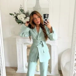 ENSEMBLE SMOKING AQUA MANCHES BALLONS