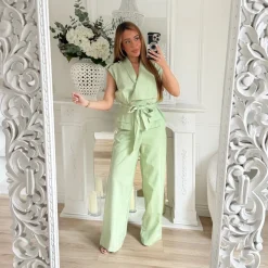 ENSEMBLE VESTE ET PANTALON BIJOUX DORÉS