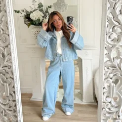 ENSEMBLE VESTE ET PANTALON EN JEAN