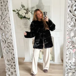 FOURRURE BLACK ROXANNE