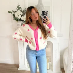 GILET BLANC ET ROSE FRAISES