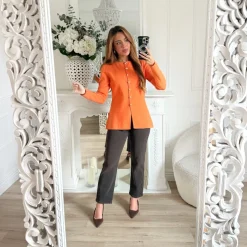 GILET ORANGE BOUTONS DORÉS EVELYNE