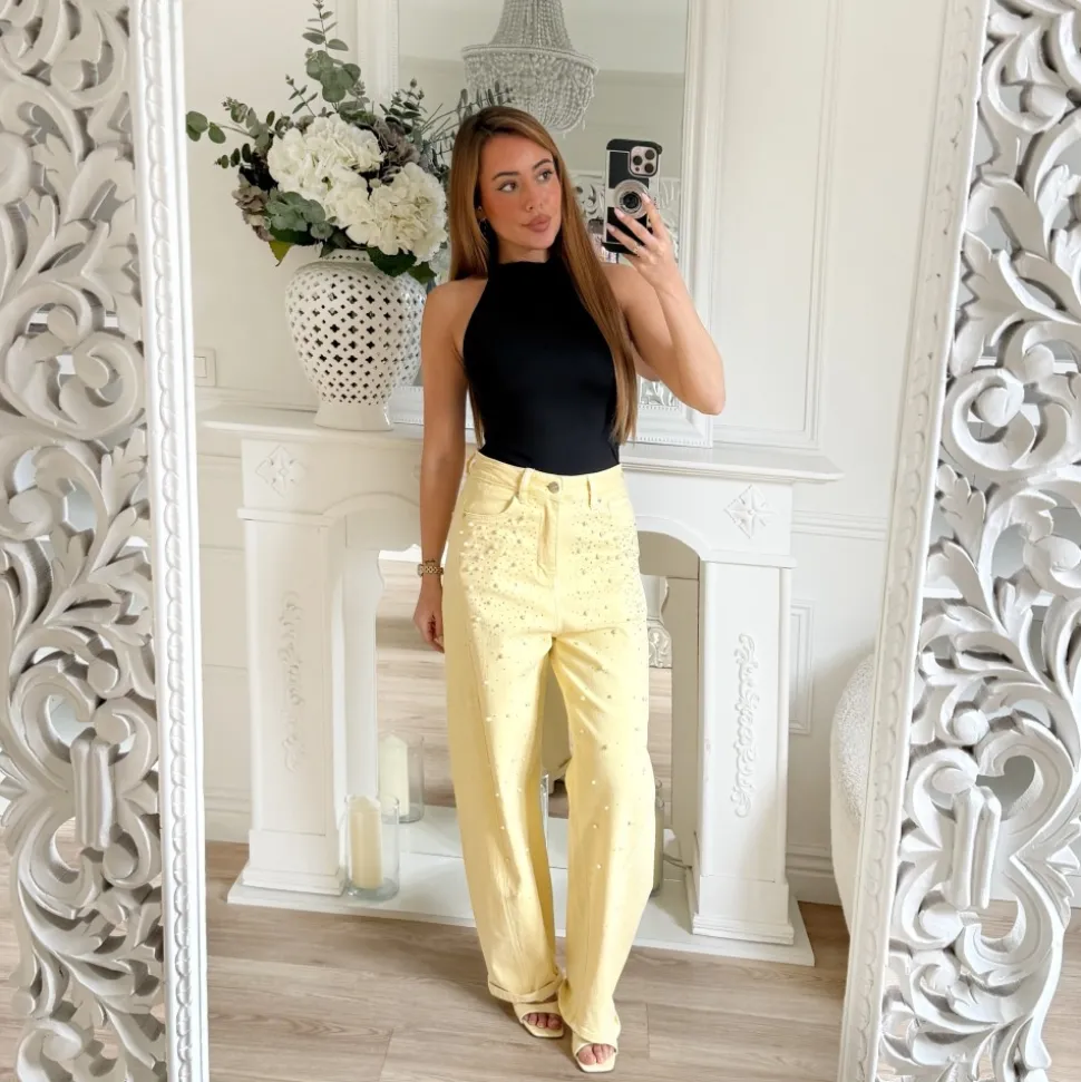 JEAN JAUNE PASTEL BARREL STRASS ET PERLES
