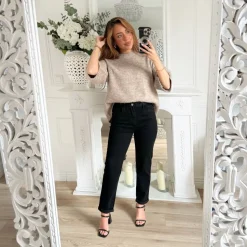 JEAN MOM FIT BLACK MAGALI