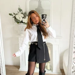 JUPE SHORT BLACK AVEC CEINTURE MARIANNE