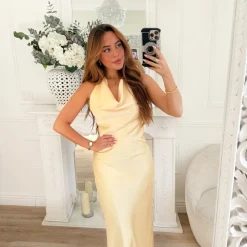 LONGUE ROBE JAUNE BEURRE DOS NU