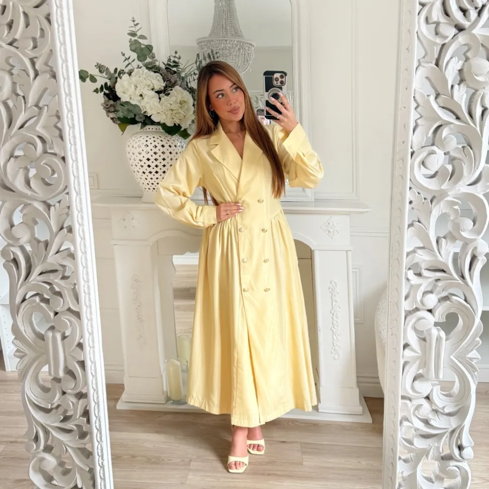 LONGUE ROBE JAUNE OFFICIER BOUTONS DORÉS