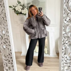 MANTEAU FOURRURE GRISE ROMANE