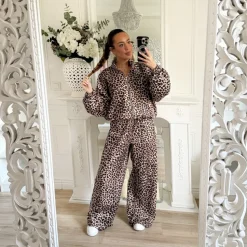 PANTALON JOGGING LÉOPARD BANDES BLEUES