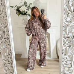 PANTALON JOGGING LÉOPARD BANDES PINK