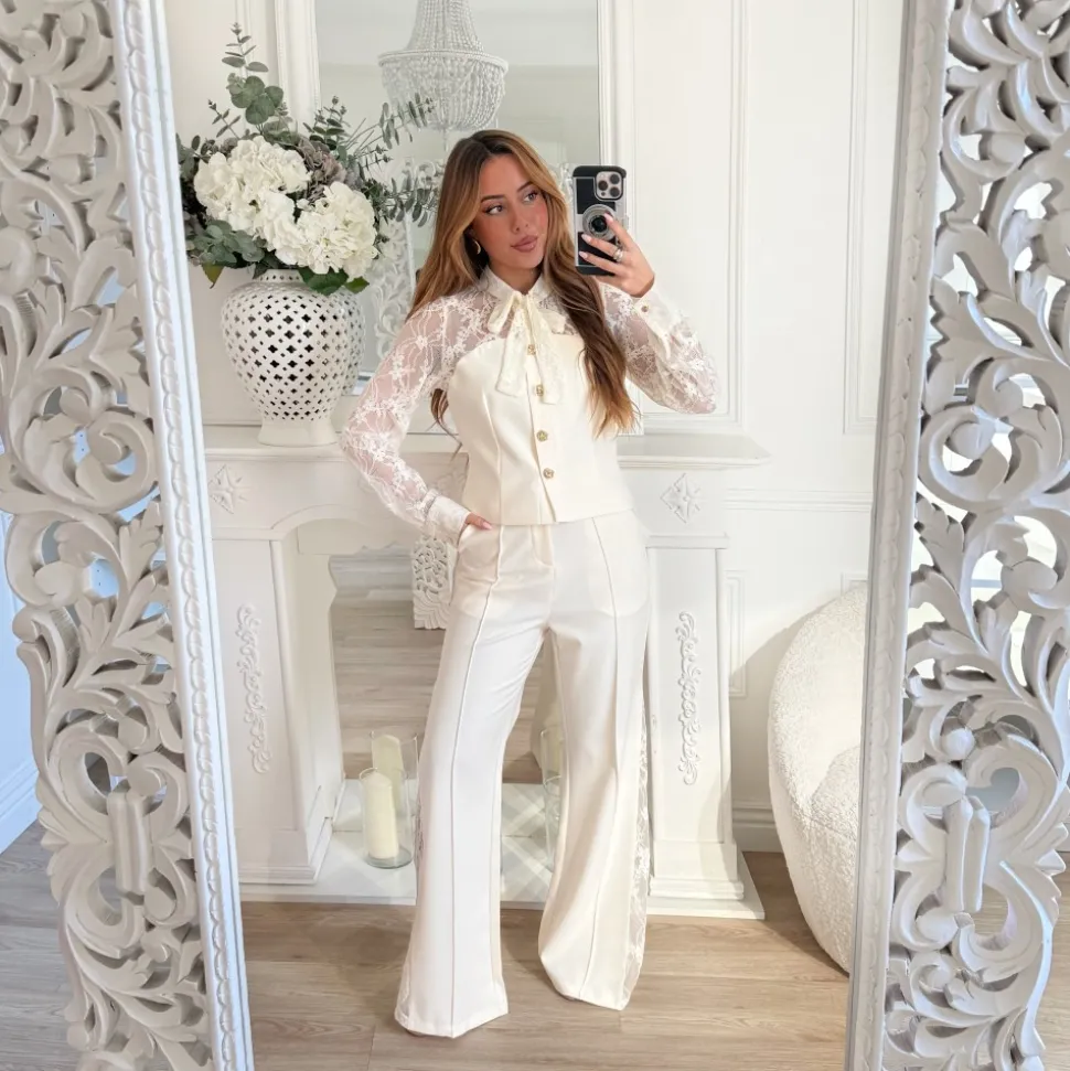 PANTALON TAILLEUR BEIGE DENTELLE