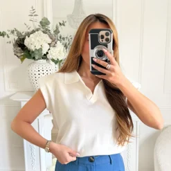 POLO SANS MANCHE EPAULETTES BLANC