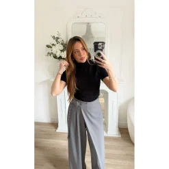 PULL COL ROULE MANCHES COURTES ANGÉLE