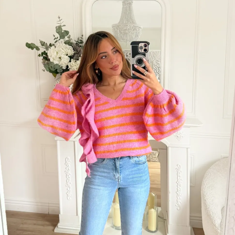 PULL RAYURES VOLANTS