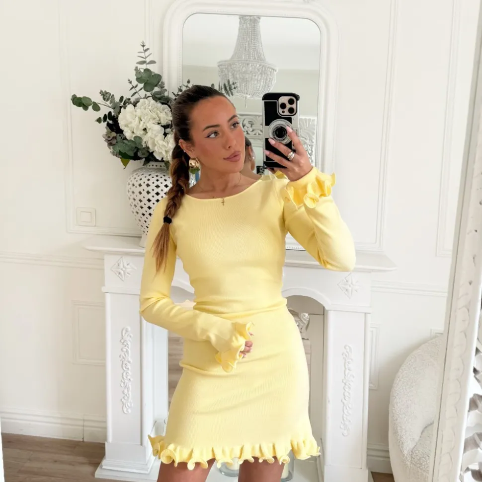 ROBE EN MAILLE JAUNE