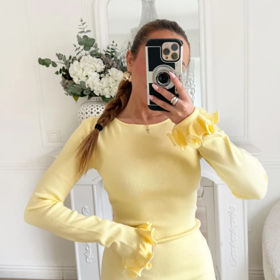 ROBE EN MAILLE JAUNE