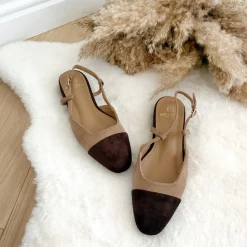 SANDALES TAUPE ET CHOCO daim