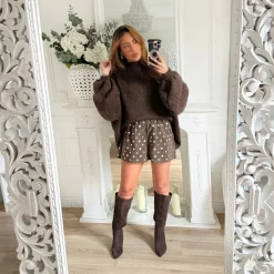 SHORT DAIM CHOCO CLOUTÉ LORETTE