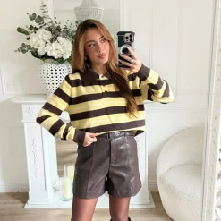 SHORT SIMILI CUIR CHOCO AVEC CEINTURE AMELINE