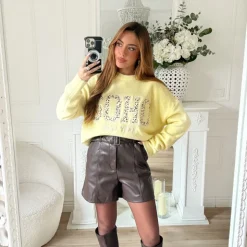 SHORT SIMILI CUIR CHOCO AVEC CEINTURE AMELINE